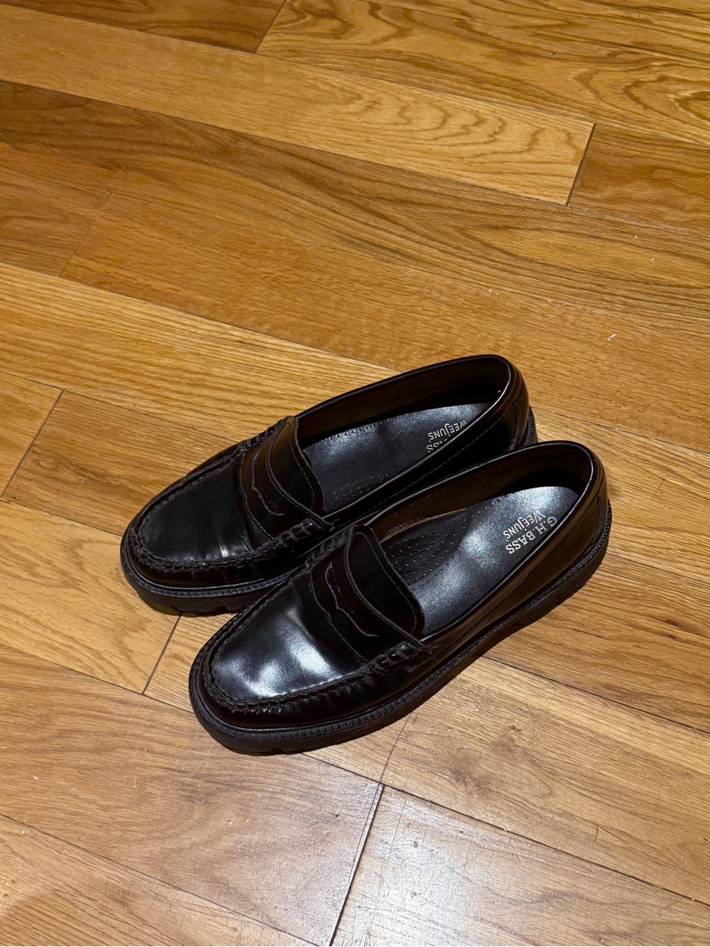 Women's Whitney Superlug Weejuns®
Penny Loafers, Lug Sole - Picture 5 of 7